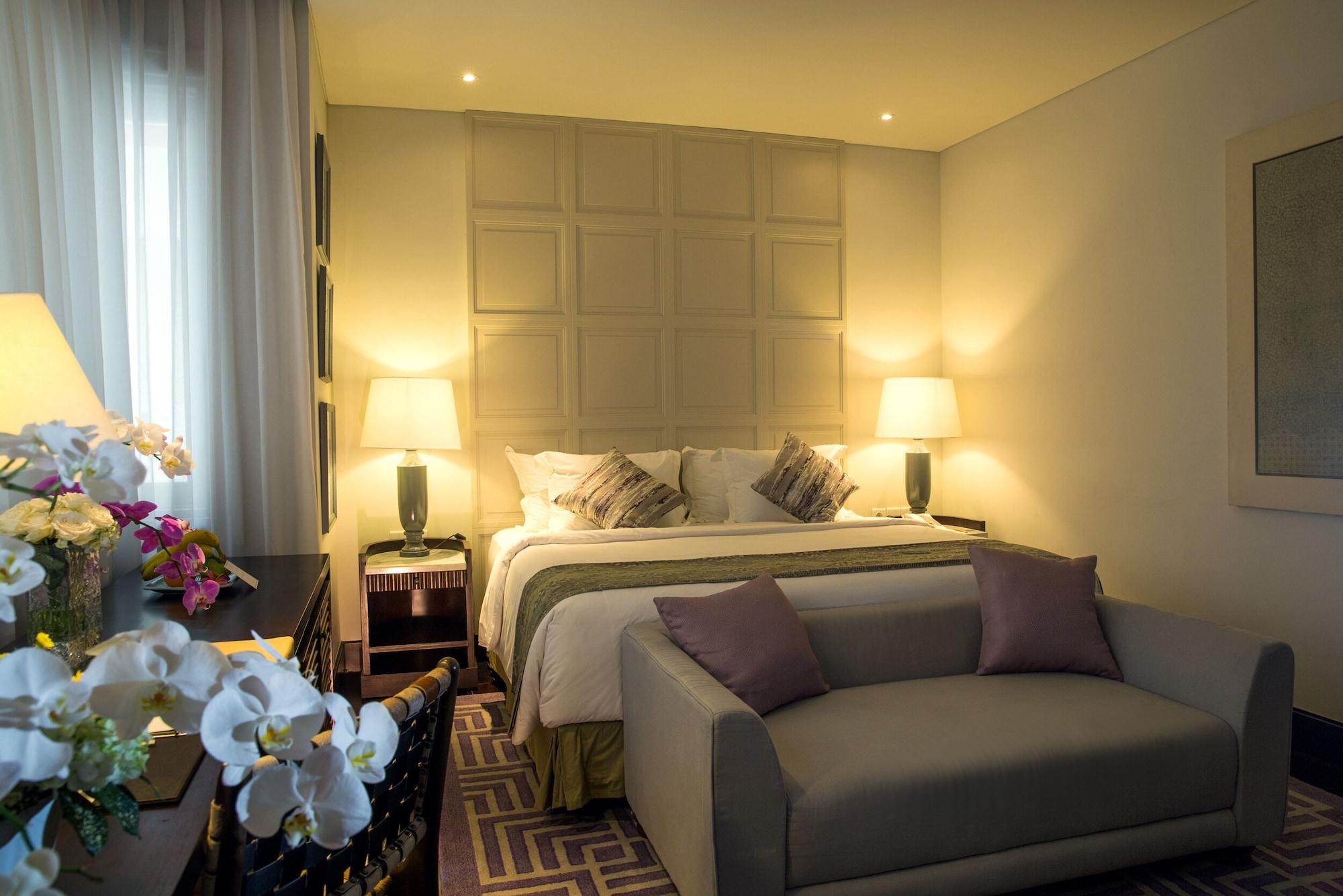 The Shalimar Boutique Hotel Malang Exterior photo