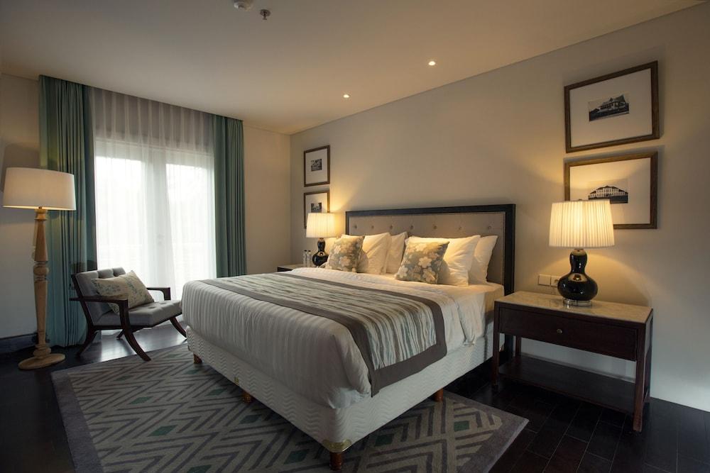 The Shalimar Boutique Hotel Malang Exterior photo