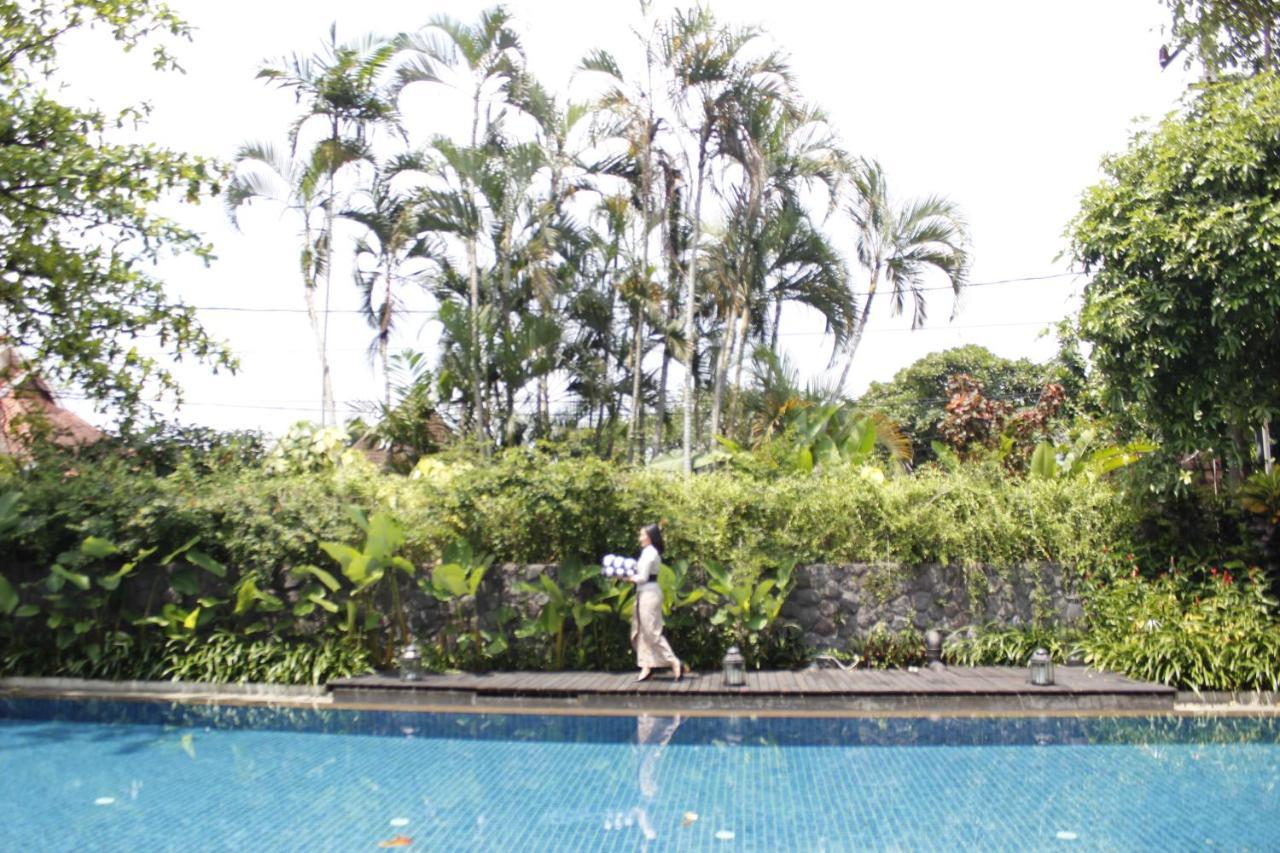 The Shalimar Boutique Hotel Malang Exterior photo